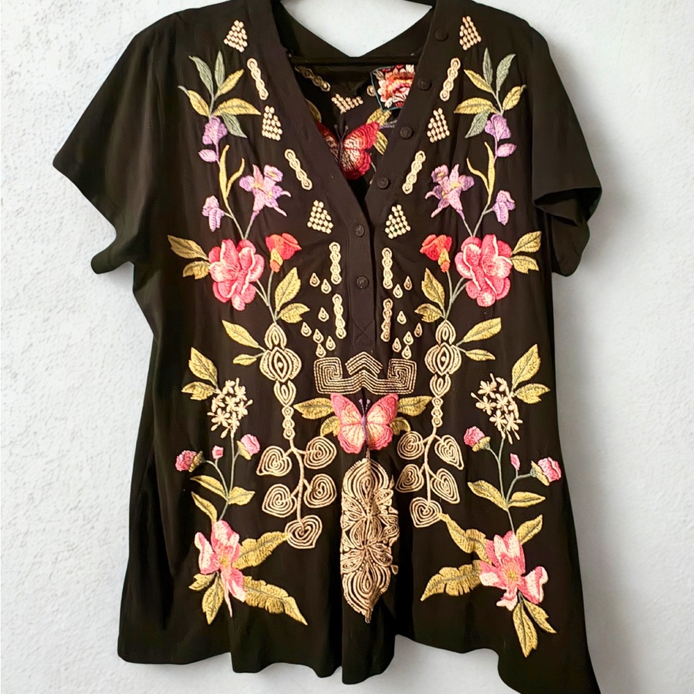 Johnny Was Embroidered Henley Cotton Shirt - L